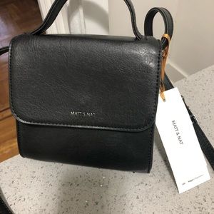 Matt & Nat black crossbody bag